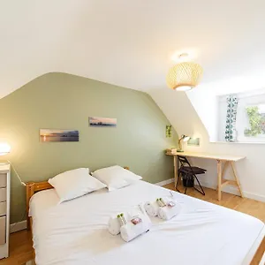 Lumineux à Noyalo, Idéalement Situé Appartement Noyalo